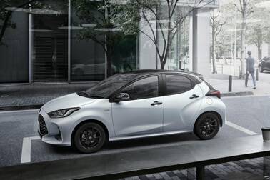 特別仕様車Z“URBANO”（ハイブリッド・2WD）［ベース車両はZ（ハイブリッド・2WD）］